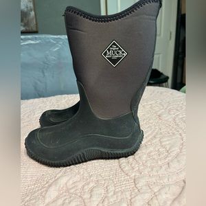 Muck boots